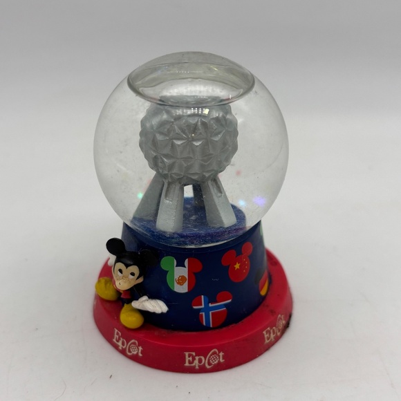 Disney WDW Parks Epcot Mickey Mouse Countries Mini Collectible Water Snow Globe - Picture 5 of 11